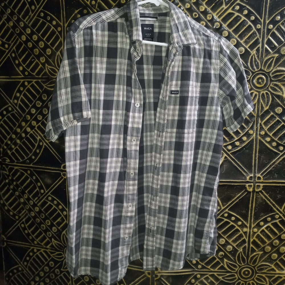 Men's M RVCA Shirt